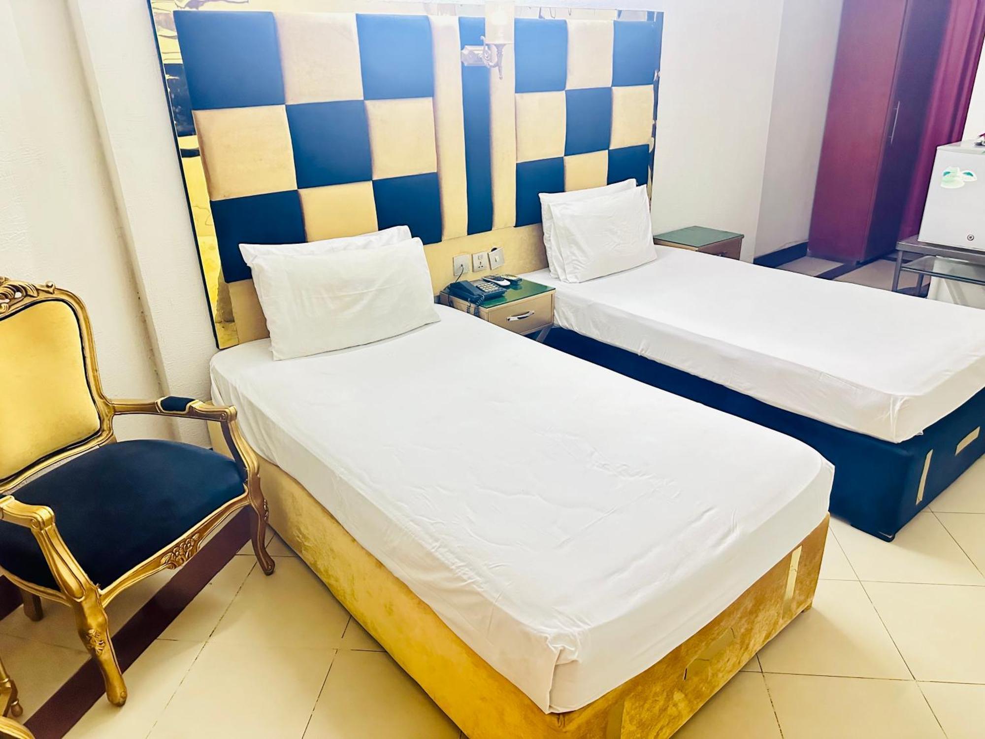 Fiesta Inn Hotel & Resorts Multan Exterior foto